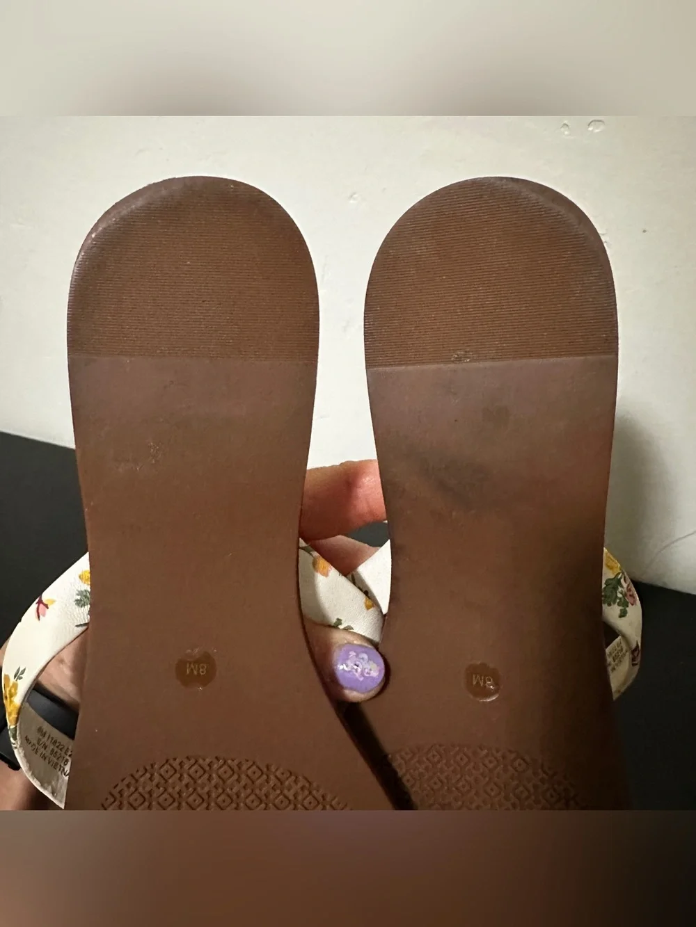 Rose floral Tory Burch sandal Size 8